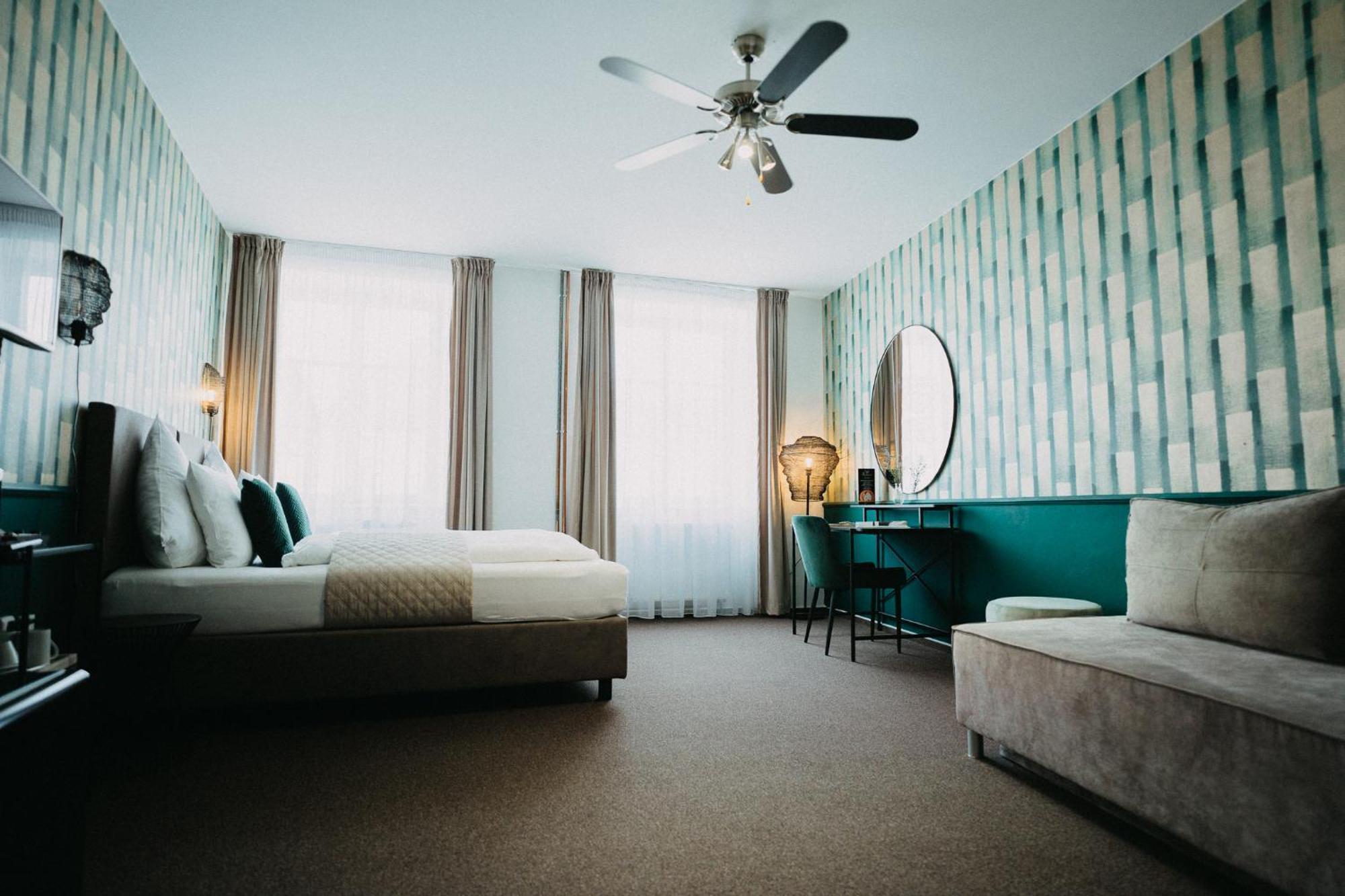House Hotel Hradec Králové Eksteriør billede